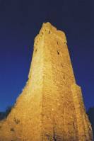 Turm der Phillippsburg in Monreal